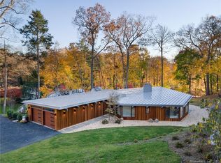29 Montgomery Ln, Greenwich, CT 06830