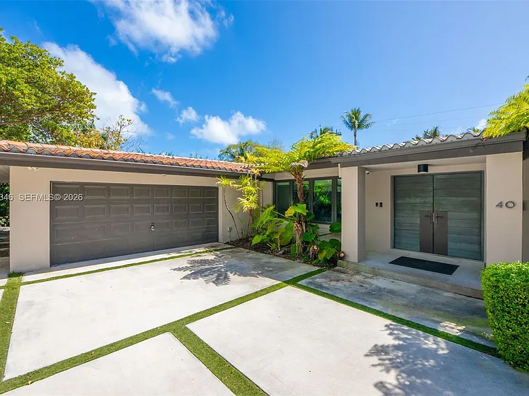 40 S Prospect Dr — Photo 17