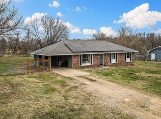 652 Russell Rd, Rogers, AR 72756