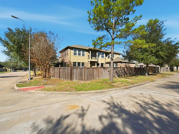 3rd image of 18502 Solace Vista Drive