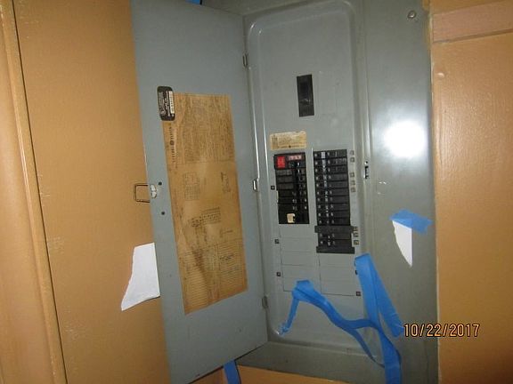 5th image of 2113 Eastover Dr