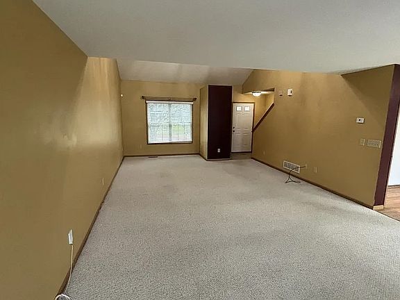 2nd image of 8629 Fernbrook Dr