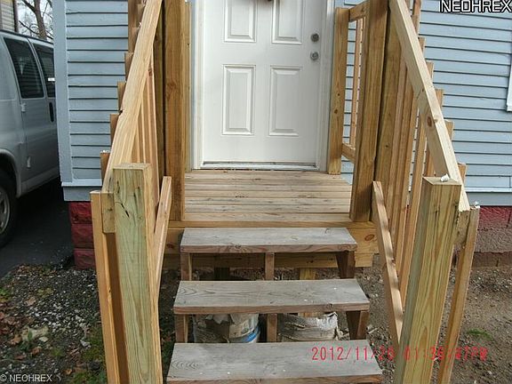 3rd image of 2411 Logan Ave