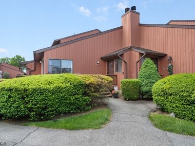 250 Ridgedale Ave #1, Florham Park, NJ, 07932