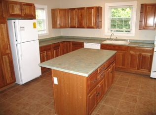 18 Russell St #2, Cambridge, MA 02140
