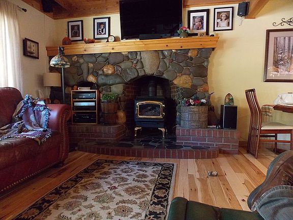 Living room, river rock fire