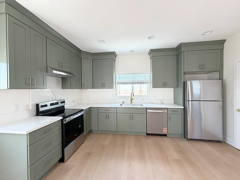 16443 Jody Cir — Photo 9