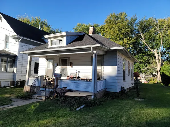 805 Avenue C, Sterling, IL 61081