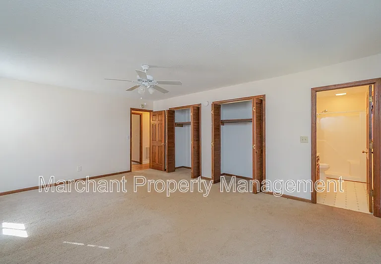 49 Cobblestone Rd — Photo 20