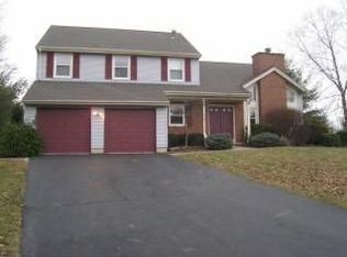 34 W Kincaid Dr, West Windsor, NJ 08550