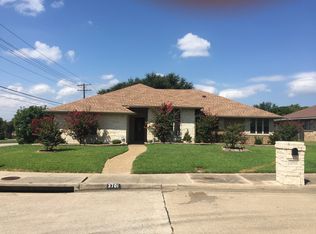 3701 Galloway Ln, Carrollton, TX 75007
