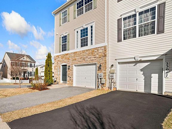 3rd image of 23019 Heath Aster Way