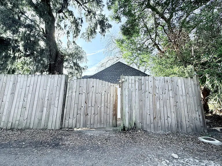 1216 Palmetto Ave #2 — Photo 21