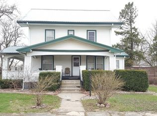 601 Cedar St, Adair, IA 50002