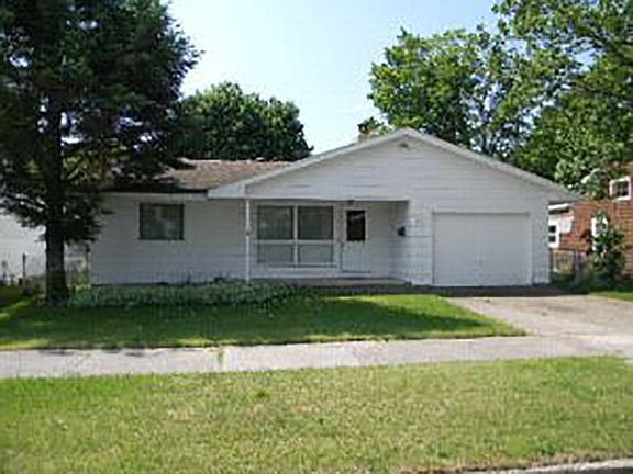 3rd image of 506 E Avenue B