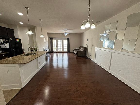 5th image of 4353 Cattail Ln