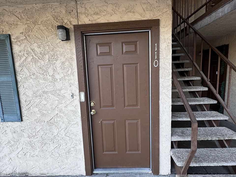 1st image of 208 Veterans Ave #11297822