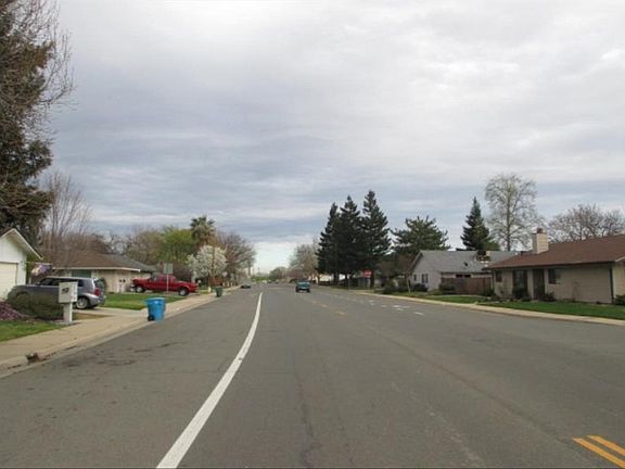 4th image of 925 Northgate Dr