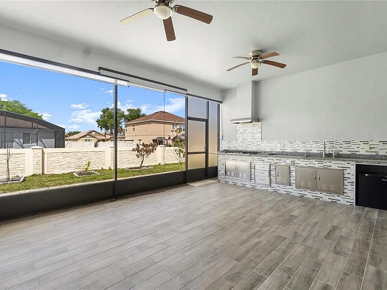 2320 Symphony Cir — Photo 42