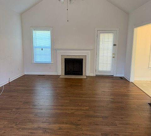 3rd image of 101 William Driver Ln