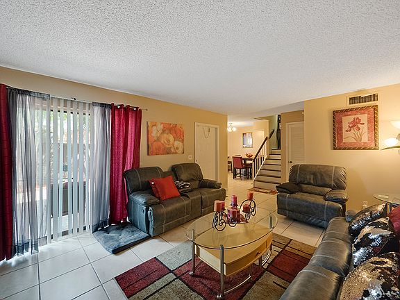 5th image of 2228 White Pine Cir APT D