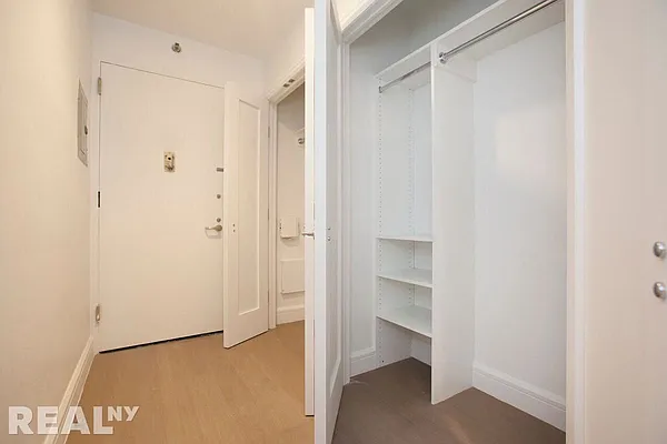 Rented by REAL New York | media 12