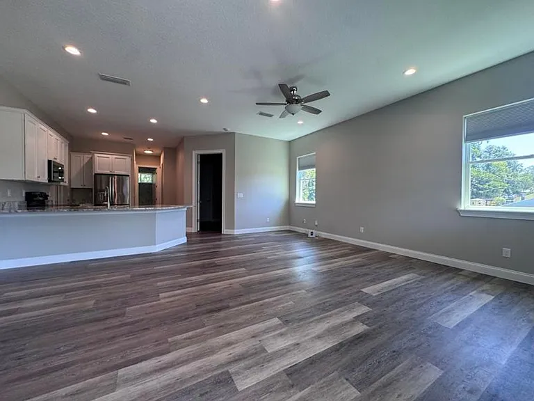 356 Seminole Dr — Photo 5