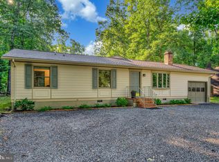 1113 Lakeview Pkwy, Locust Grove, VA 22508