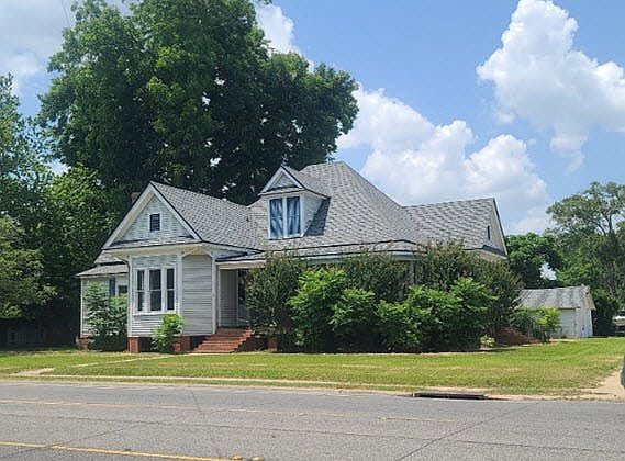 2nd image of 507 Charity St