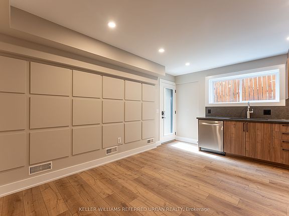 3rd image of 352 Jones Ave #1
