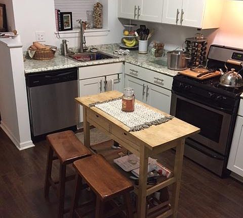 3rd image of 1138 N Campbell Ave APT 1