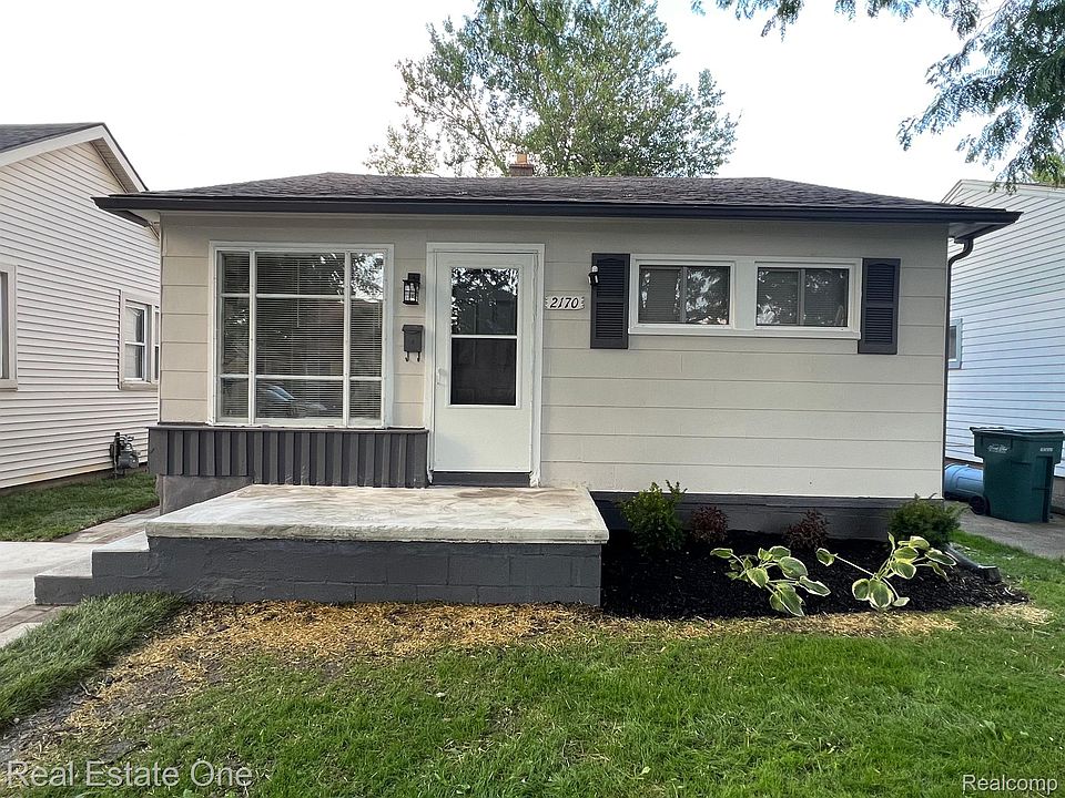 1st image of 2170 Morris Ave