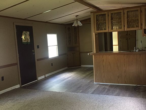 3rd image of 393 Wagner St Lot 22