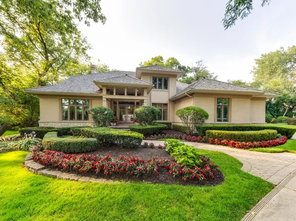 4709 Royal Melbourne Dr, Long Grove, IL 60047