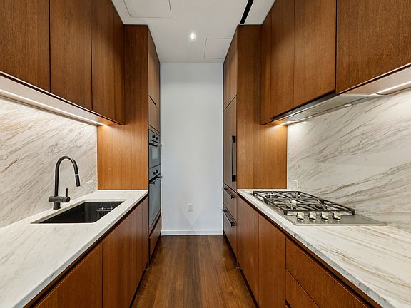 5th image of 570 Broome St #11C