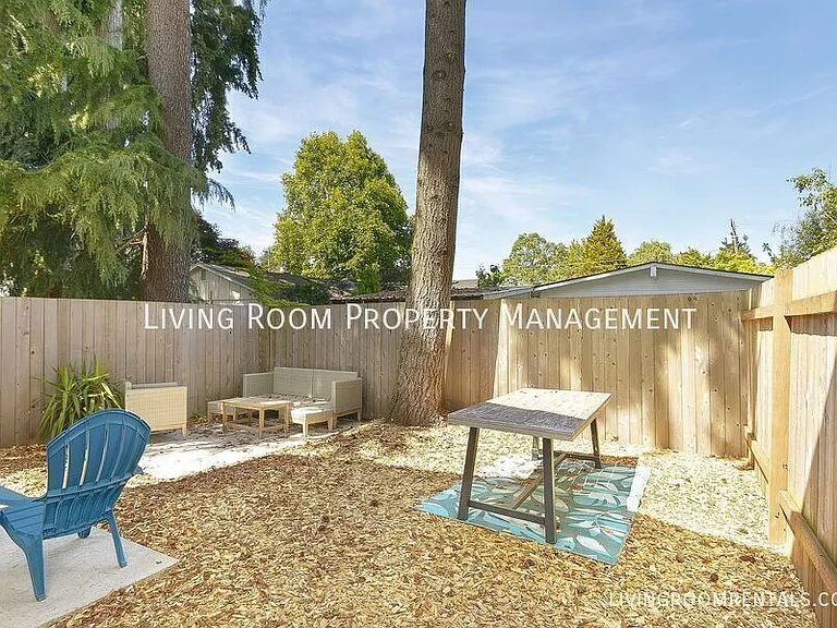 7731 N Decatur St — Photo 15