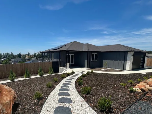 633 Circlewood Dr, Paradise, CA 95969
