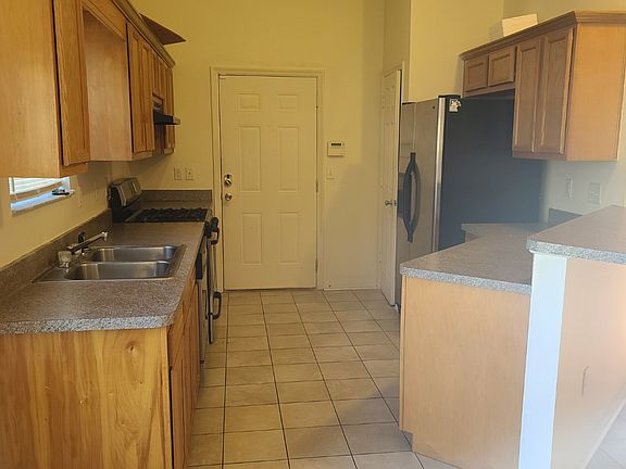 5th image of 1245 SW Panther Pl