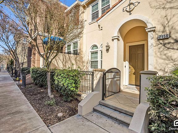 2nd image of 2156 Sunstruck Ct