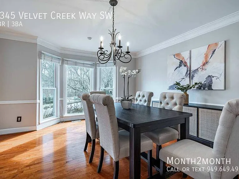 1345 Velvet Creek Way SW — Photo 11