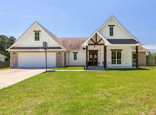 627 Box Car Rd, Lufkin, TX 75904