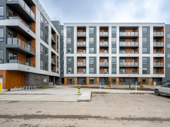 8500 19th Ave SW #1214, Calgary, AB T2S 0E2