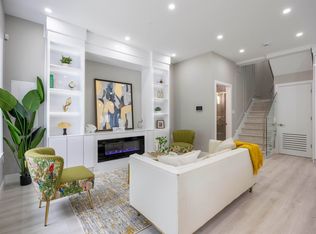 5808 Lanark St #1, Vancouver, BC V5P2X9