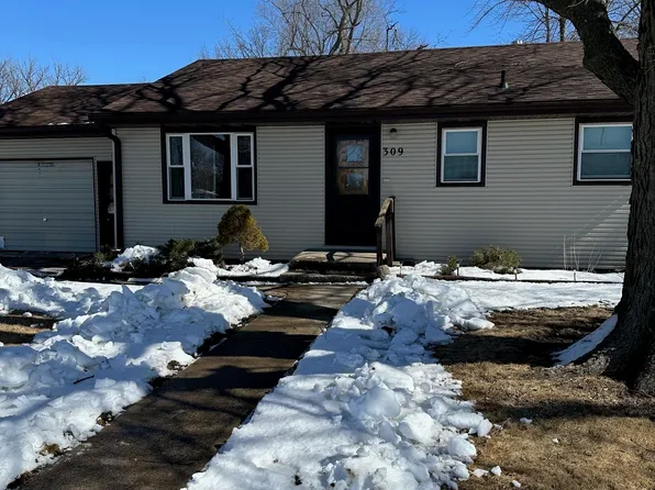 309 School St, Goldfield, IA 50542