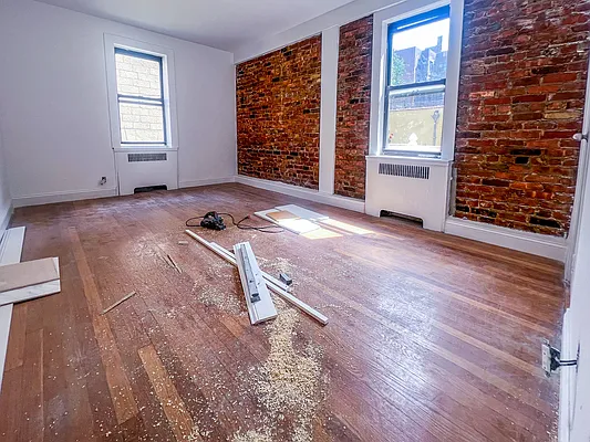 Rented by Voro New York | media 7