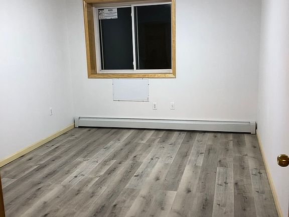 4th image of 8214 31st Ave