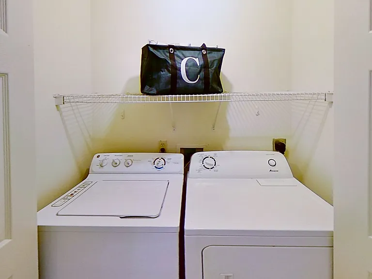 Cape-Cod Laundry
