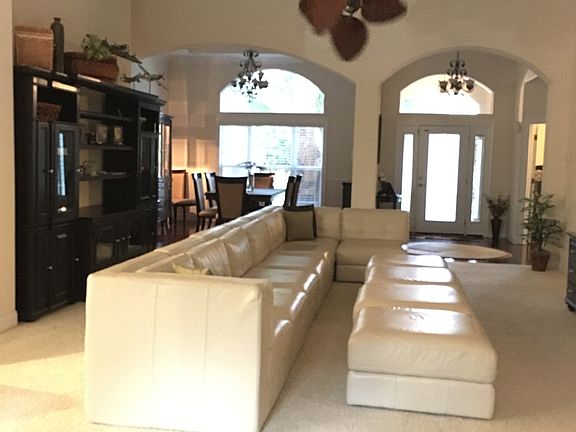 What a GREAT room!