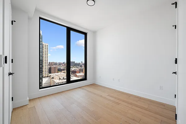 Rented by Living New York | media 83