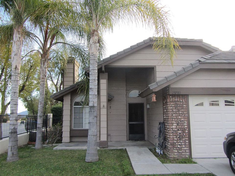 1st image of 23781 Canyon Oak Dr